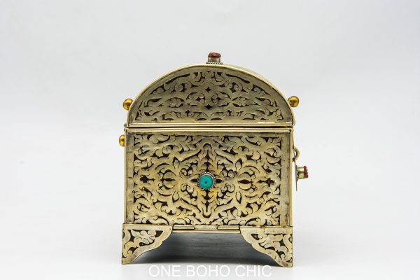 Vintage moroccan engraved copper decorated with beautiful natural stone - chest ethnic handmade wooden - chest ethnic