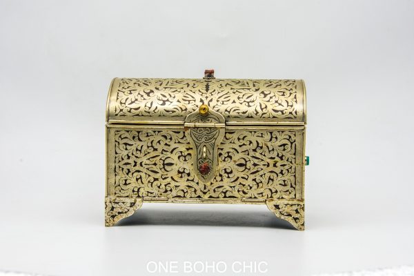 Vintage moroccan engraved copper decorated with beautiful natural stone - chest ethnic handmade wooden - chest ethnic
