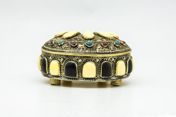 Chest ethnic handmade beautiful jewelery box with moroccan motif Very beautiful moroccan antique decor
