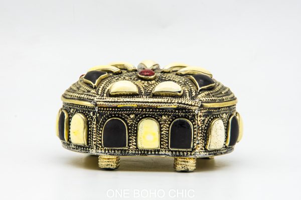 Chest ethnic handmade beautiful jewelery box with moroccan motif Very beautiful moroccan antique decor