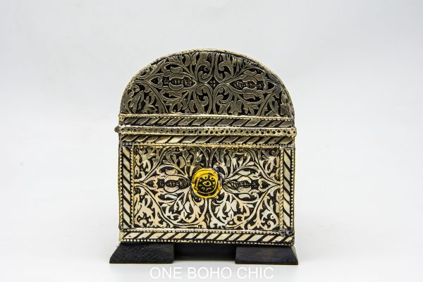 Chest ethnic handmade beautiful jewelery box with moroccan motif Very beautiful moroccan antique decor