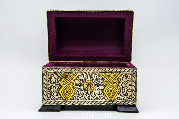 Chest ethnic handmade beautiful jewelery box with moroccan motif Very beautiful moroccan antique decor