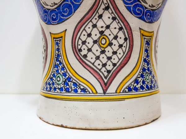 hand engraved vintage pottery vase | Arabian Art Decor Table