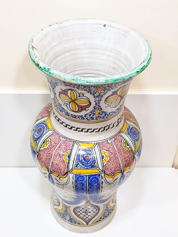 hand engraved vintage pottery vase | Arabian Art Decor Table