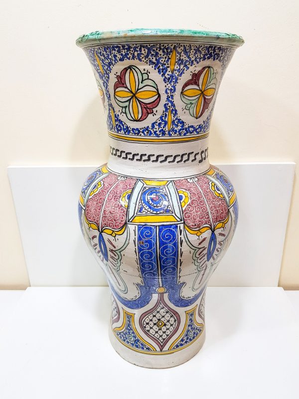 hand engraved vintage pottery vase | Arabian Art Decor Table