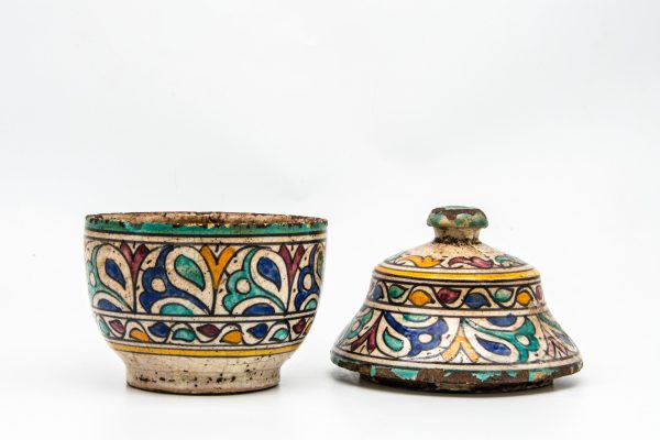 Old Moroccan Pottery vase Arabian Art chic luxurious Decor