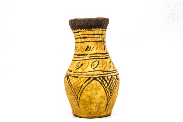 Old Pottery Moroccan vase berber Arabian Art Decor