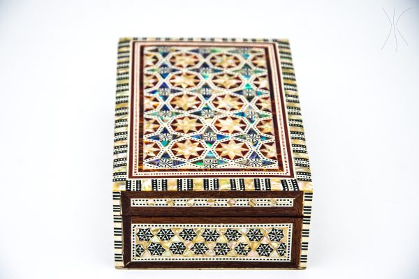 Chest ethnic handmade beautiful jewelery box with moroccan motif Very beautiful moroccan antique decor