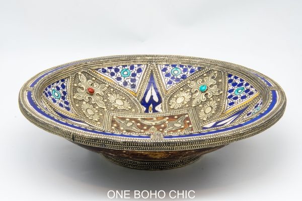Moroccan Ceramic and Metal Bowl, Very beautiful moroccan antique decor