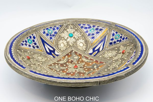 Moroccan Ceramic and Metal Bowl, Very beautiful moroccan antique decor