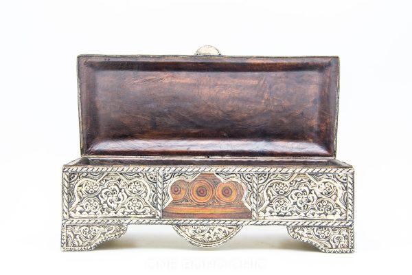 Vintage Moroccan chest - Moroccan Wooden Chest, moorish home decor