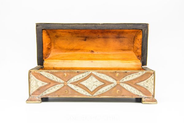 Vintage Moroccan chest - Moroccan Wooden Chest, moorish home decor