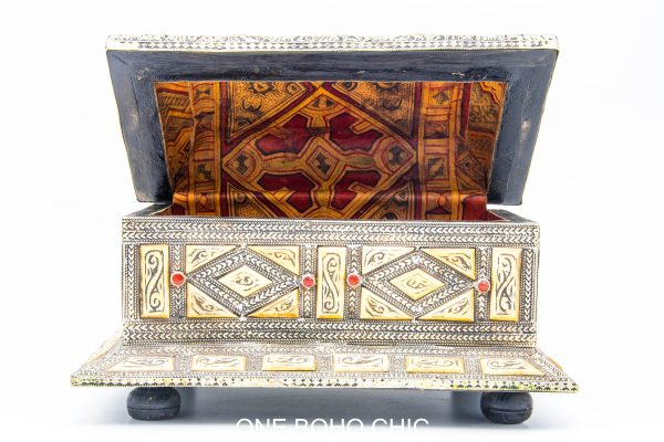 Vintage Moroccan chest - Moroccan Metal Chest, Moroccan home decor