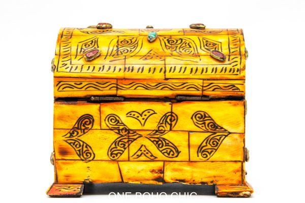 Chest ethnic handmade beautiful jewelery box with moroccan motif Very beautiful moroccan antique decor