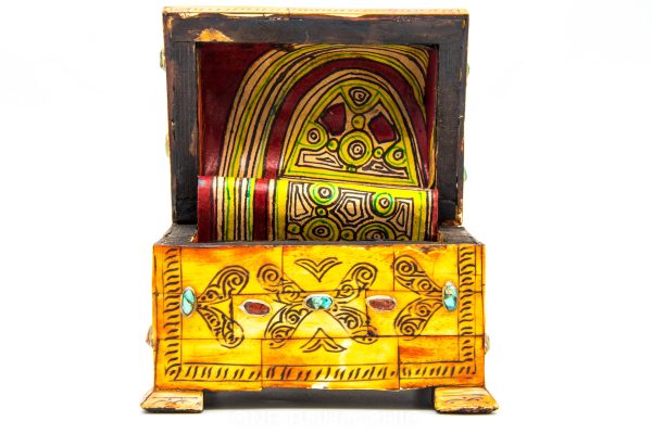 Chest ethnic handmade beautiful jewelery box with moroccan motif Very beautiful moroccan antique decor