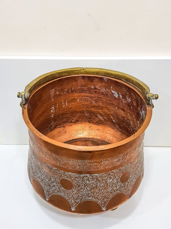 Moroccan large copper - Brass footed pot with handle from Morocco - Very beautiful moroccan antique decor