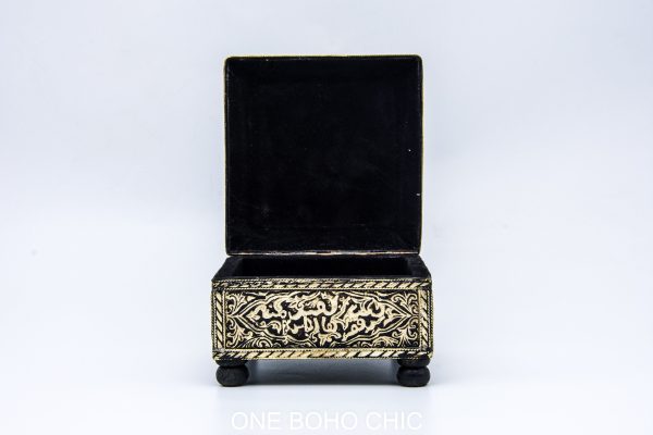 Vintage moroccan jewelry box made from copper and hand engraved with natural stone Chest - chest ethnic handmade wooden - chest ethnic