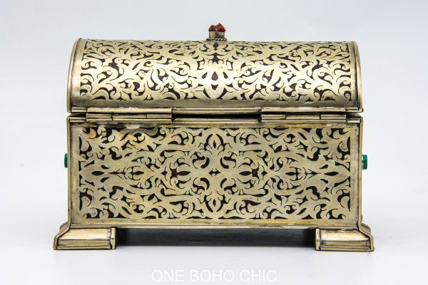 Vintage moroccan engraved copper decorated with beautiful natural stone - chest ethnic handmade wooden - chest ethnic