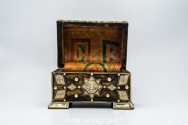 Chest ethnic handmade beautiful jewelery box with moroccan motif