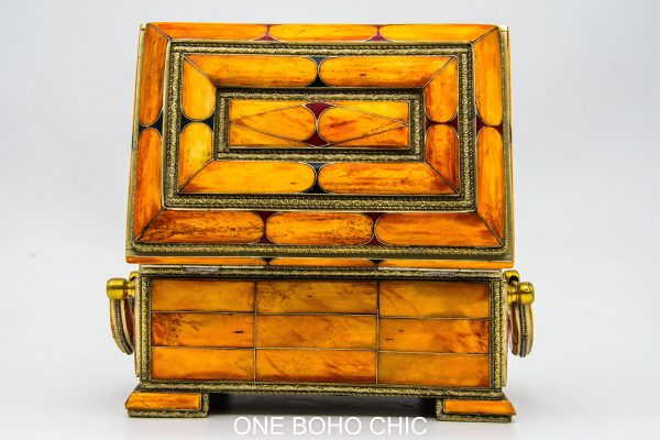 Chest ethnic handmade beautiful jewelery box with moroccan motif Very beautiful moroccan antique decor