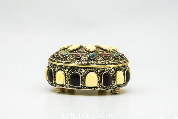 Chest ethnic handmade beautiful jewelery box with moroccan motif Very beautiful moroccan antique decor
