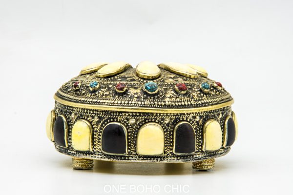 Chest ethnic handmade beautiful jewelery box with moroccan motif Very beautiful moroccan antique decor