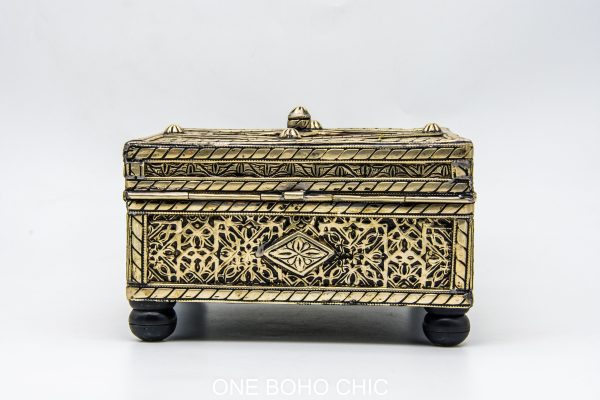 Chest ethnic handmade beautiful jewelery box with moroccan motif Very beautiful moroccan antique decor