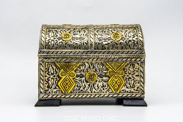 Chest ethnic handmade beautiful jewelery box with moroccan motif Very beautiful moroccan antique decor