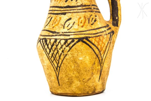 Old Pottery Moroccan vase berber Arabian Art Decor
