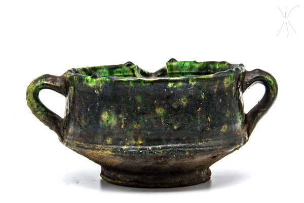 Moroccan Patterned Earthenware pottery Bowls, Very beautiful moroccan antique decor