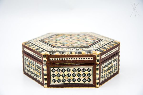 Chest ethnic handmade beautiful jewelery box with moroccan motif Very beautiful moroccan antique decor