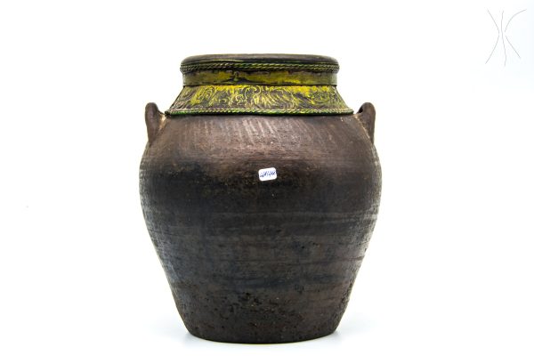 Vintage clay Pottery Moroccan vase berber Arabian Art Decor Table