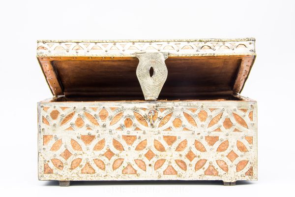 Vintage Moroccan chest - Moroccan Metal and wood Chest, Moroccan home decor