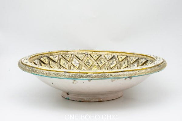 Moroccan Ceramic and bone Bowl, Very beautiful moroccan antique decor