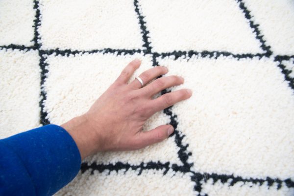 Woven Moroccan rug, vintage Moroccan Rugs, Berber Rug, Beni Ouarain Rug, Moroccan Mrirt Rug, Ethnic Boho Rugart
