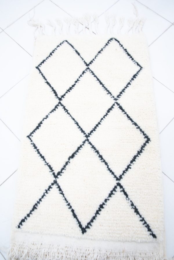 Woven Moroccan rug, vintage Moroccan Rugs, Berber Rug, Beni Ouarain Rug, Moroccan Mrirt Rug, Ethnic Boho Rugart