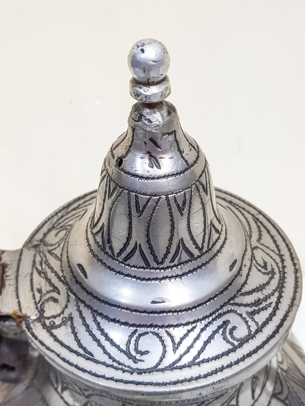 Vintage Moroccan Engraved Tea pot | Super condition