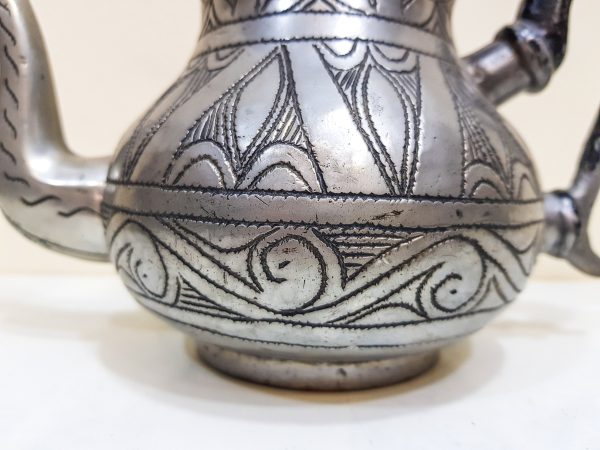 Vintage Moroccan Engraved Tea pot | Super condition